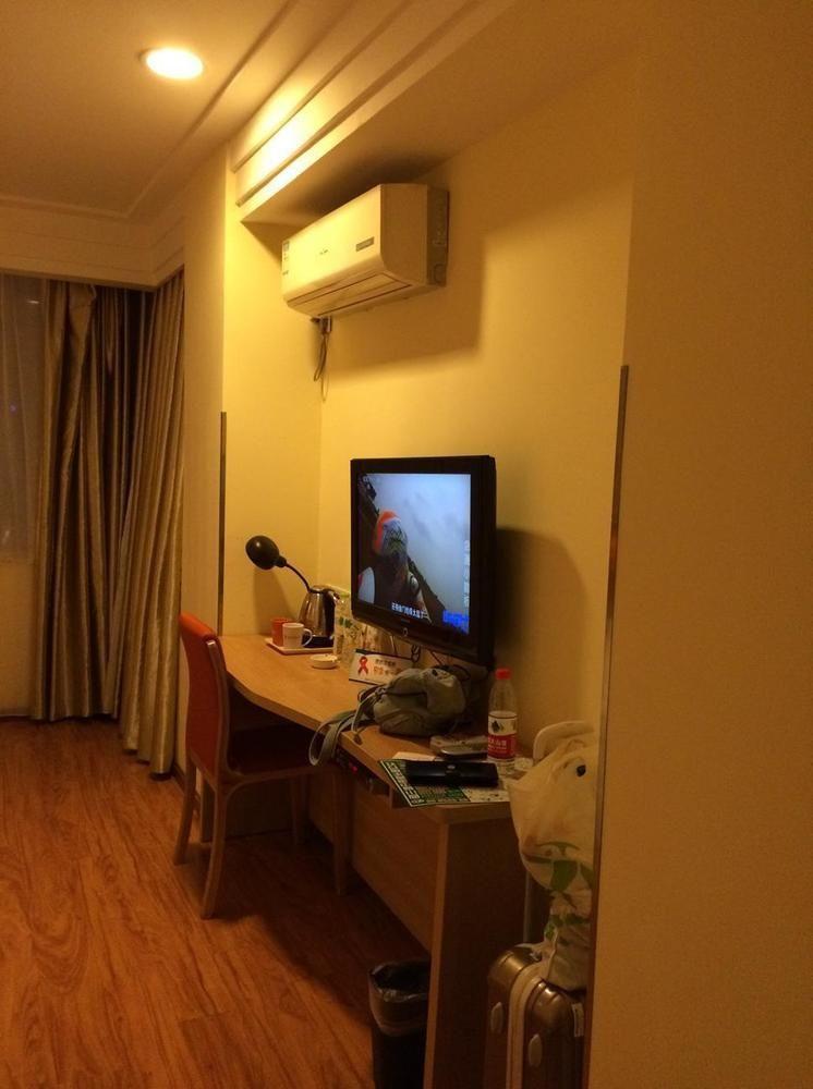 Home Inn Chengdu Kuanzhai Alley New City Square المظهر الخارجي الصورة
