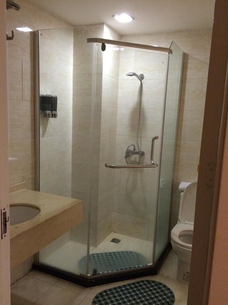 Home Inn Chengdu Kuanzhai Alley New City Square المظهر الخارجي الصورة